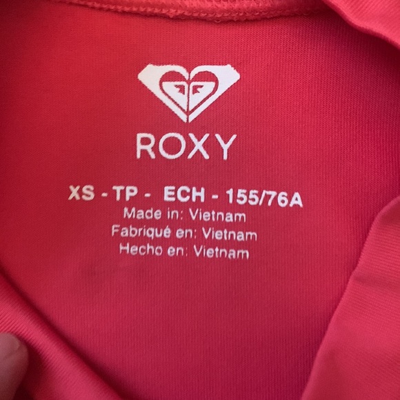 Roxy Whole Hearted L/Slv Rash Guard - size XS - Picture 3 of 5
